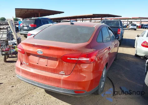 2018 Ford Focus Se z USA, uszkodzony, nr VIN 1FADP3FE6JL241214